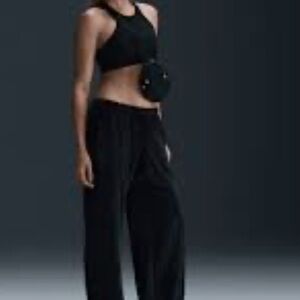 NWT Nike Sportswear Velour Wide Leg Pants Back Womens M